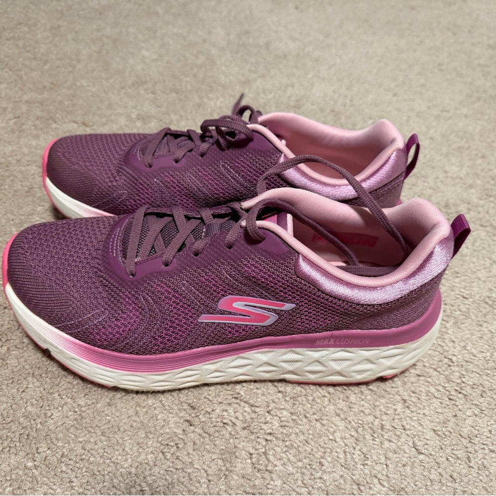 Skechers Women's Pink and Purple Sneakers
